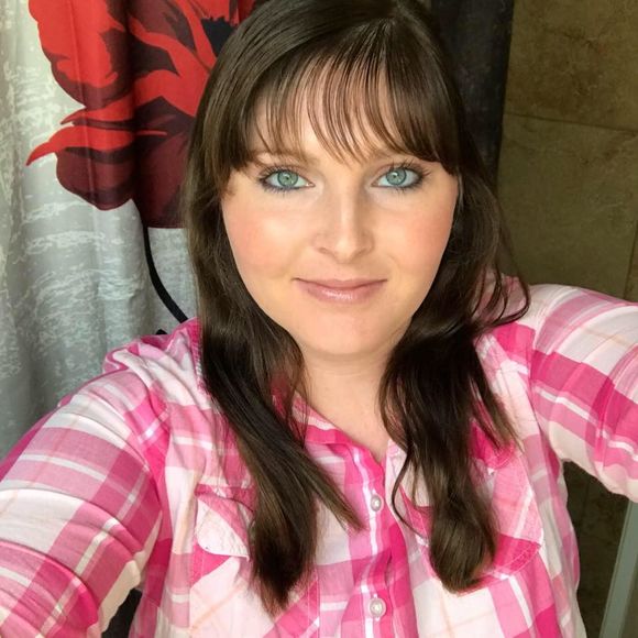 Meet your Posher, Chrissy - Picture 1 of 1